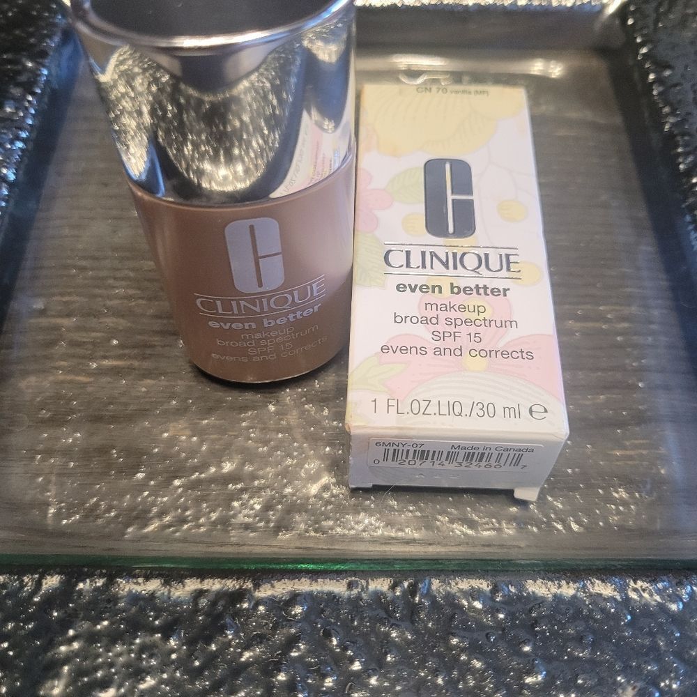 Clinique Even Better Makeup - Broad Spectrum SPF 15 - Cream 1 oz.